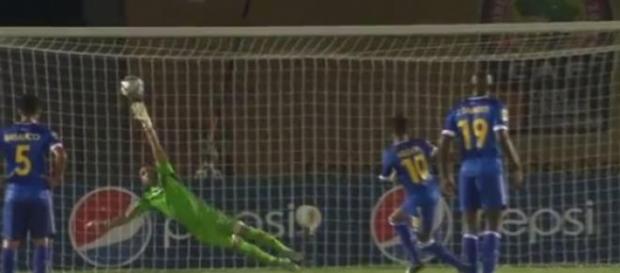 Heldon fez de grande penalidade o empate Heldon fez de grande penalidade o empate