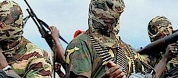 Kämpfer der nigerianischen Islamisten-Miliz. Kämpfer der nigerianischen Islamisten-Miliz.