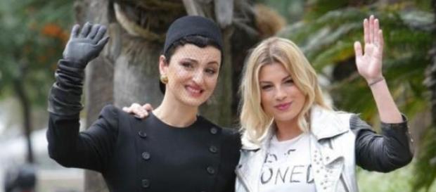 La polemica sui cachet di Arisa ed Emma Marrone. La polemica sui cachet di Arisa ed Emma Marrone.