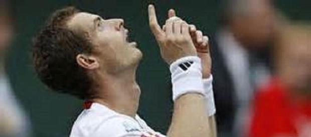Murray through in straight sets in Australian Open Murray through in straight sets in Australian Open