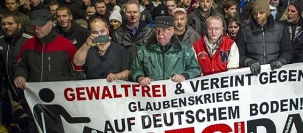 PEGIDA: Bedrohung des Abendlandes durch den Islam? PEGIDA: Bedrohung des Abendlandes durch den Islam?