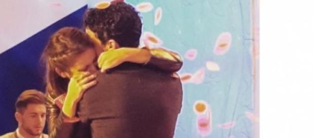 Uomini e donne: foto della scelta di Jonas. Uomini e donne: foto della scelta di Jonas.