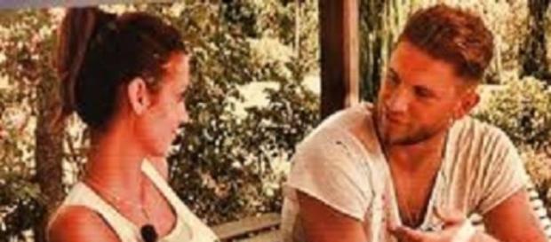 Uomini e donne: Salvatore e il bacio Uomini e donne: Salvatore e il bacio
