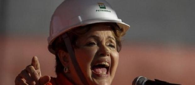 Dilma Rousseff (source Twitter: @ilarrazaw) Dilma Rousseff (source Twitter: @ilarrazaw)