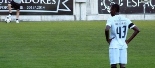 Força e talento de Bernard encantam Guimarães Força e talento de Bernard encantam Guimarães