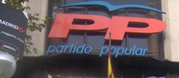 Rafael Hernando da un aire de "renovación" al PP Rafael Hernando da un aire de "renovación" al PP