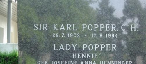 Karl Popper fundador del falsacionismo
