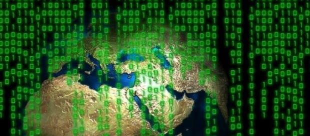 Edward Snowden non usa iPhone Edward Snowden non usa iPhone