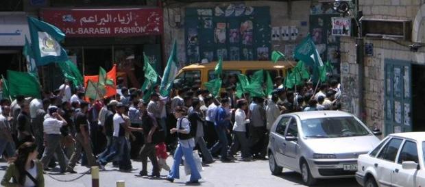 Hamas-UE : drapeau vert sur liste noire ? Hamas-UE : drapeau vert sur liste noire ?
