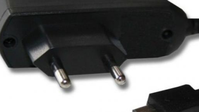 Un comune caricabatteria 