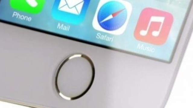 Uscita e prezzo Samsung Galaxy S6, iPhone 6S e 7