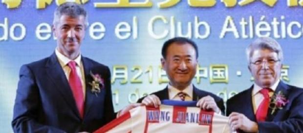 El magnate Wang, posee ahora el 20% del equipo El magnate Wang, posee ahora el 20% del equipo