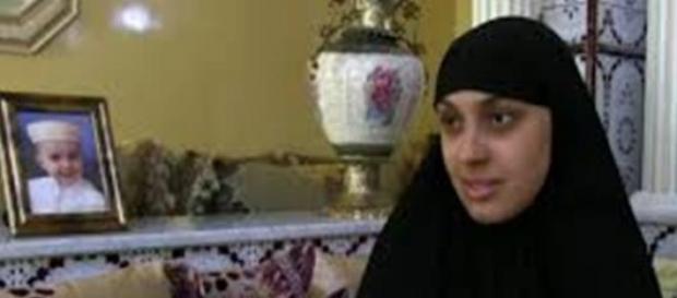 Fátima escapó de un campamento islamista Fátima escapó de un campamento islamista