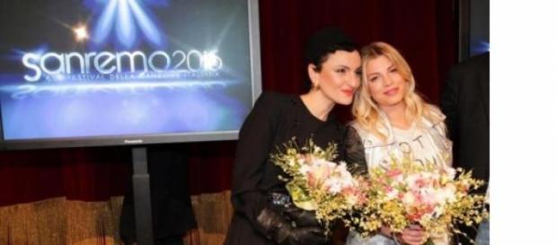 Gossip news: Emma Marrone e Arisa divise a Sanremo Gossip news: Emma Marrone e Arisa divise a Sanremo