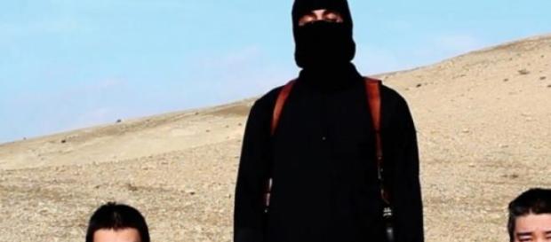 L'État islamique détient deux journalistes. L'État islamique détient deux journalistes.