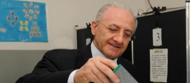 Il sindaco di Salerno Vincenzo De Luca Il sindaco di Salerno Vincenzo De Luca