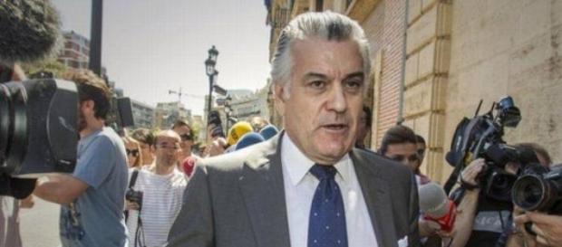 Bárcenas ha salido de la cárcel bajo fianza Bárcenas ha salido de la cárcel bajo fianza