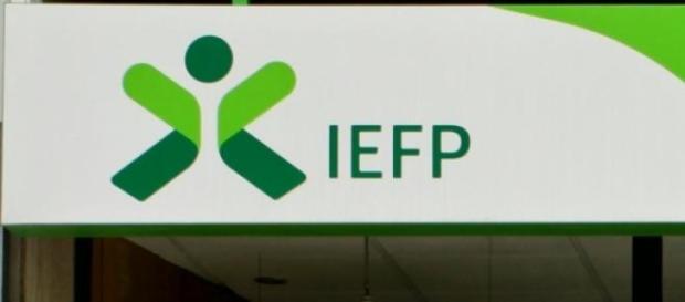 IEFP cria o programa Investe Jovem 2015 IEFP cria o programa Investe Jovem 2015
