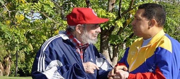 MM. Fidel Castro et Hugo Chavez MM. Fidel Castro et Hugo Chavez