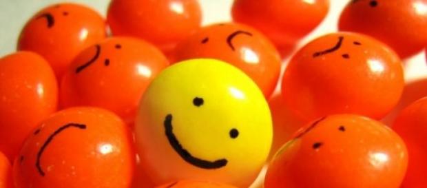 Souriez, c'est un pas vers le bonheur! Souriez, c'est un pas vers le bonheur!