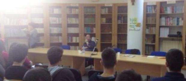 Studenti del Patrizi indignati contro la Provincia Studenti del Patrizi indignati contro la Provincia