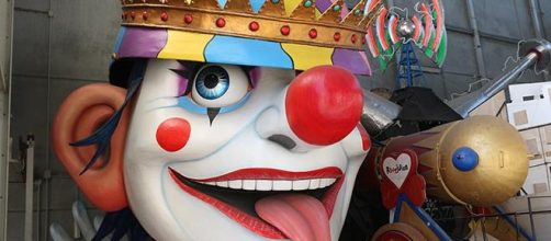 Carnevale 2015, frasi divertenti, scherzi e siti
