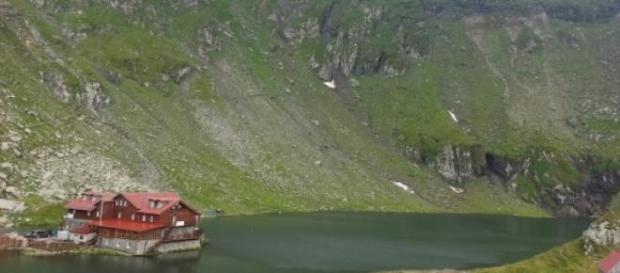 Calatoria te invata sa traiesti Calatoria te invata sa traiesti