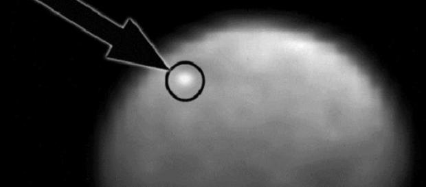 El misterioso punto sobre Ceres. El misterioso punto sobre Ceres.