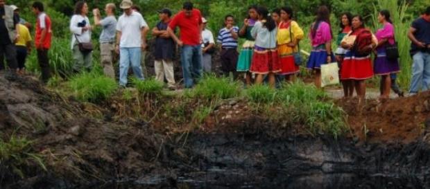 Les victimes de Chevron au nord de l'Équateur. Les victimes de Chevron au nord de l'Équateur.