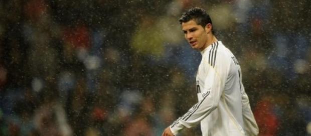 Ronaldo estará castigado nos próximos jogos. Ronaldo estará castigado nos próximos jogos.
