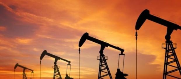 Arabia Saudita, cel mai mare exportator de petrol Arabia Saudita, cel mai mare exportator de petrol