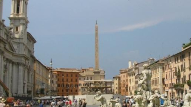 A Piazza Navona mostra sui costumi del cinema