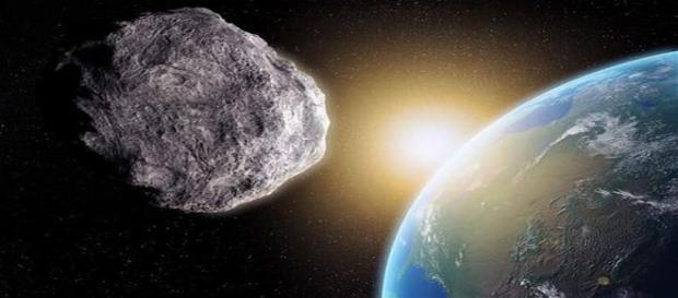 asteroidul va trece la mica distanta de Pamant asteroidul va trece la mica distanta de Pamant