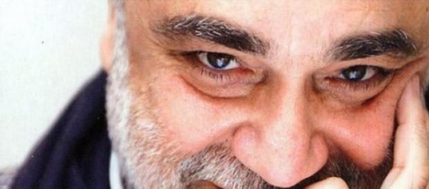 Demis Roussos morreu aos 68 anos Demis Roussos morreu aos 68 anos