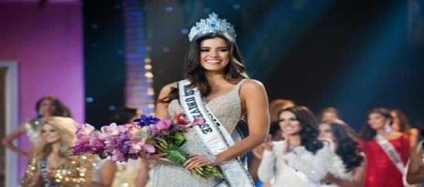 Miss Columbia, Paulina Vega - este Miss Universe Miss Columbia, Paulina Vega - este Miss Universe