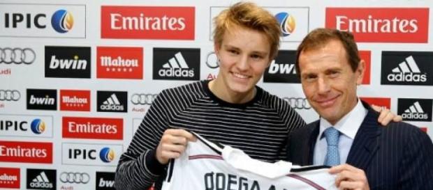 Odegaard, 16 anos, assinou recentemente pelo Real Odegaard, 16 anos, assinou recentemente pelo Real