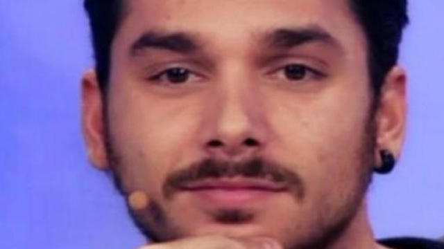 Uomini e donne gossip, Andrea: Rama lo sfotte