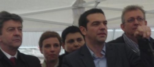 Syriza no permite adoptar a parejas gays