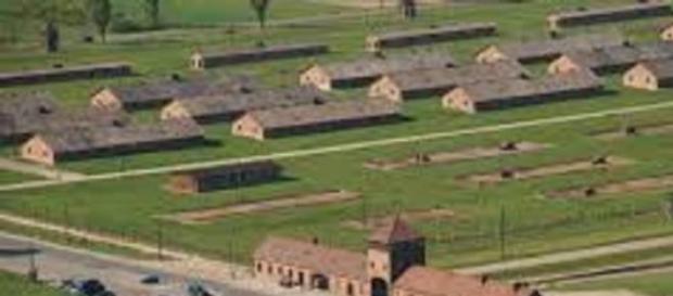 Birkenau foi um dos maiores campos de concentração Birkenau foi um dos maiores campos de concentração