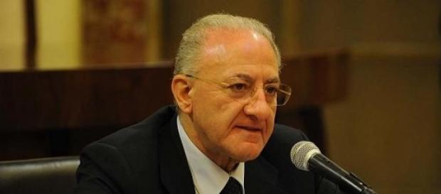 De luca, per il Tar ancora sindaco di Salerno De luca, per il Tar ancora sindaco di Salerno