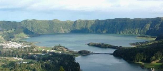 Lagoa das Sete Cidades nos Açores Lagoa das Sete Cidades nos Açores