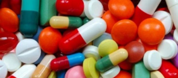 Muitos destes medicamentos são obtidos sem receita Muitos destes medicamentos são obtidos sem receita