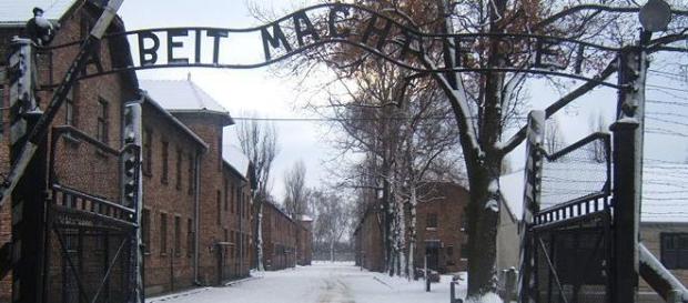 The Infamous Auschwitz Gate: 'Work Makes You Free' The Infamous Auschwitz Gate: 'Work Makes You Free'