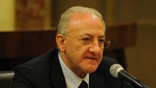 De luca, per il Tar ancora sindaco di Salerno 