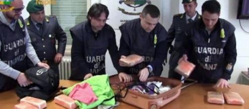 La droga sequestrata a Fiumicino alla Dama Bianca