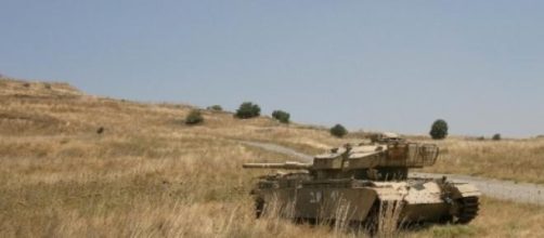 Tank israeliano sulle alture del Golan