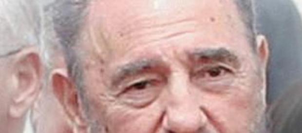 Fidel Castro rządził Kubą przez ponad 50 lat. Fidel Castro rządził Kubą przez ponad 50 lat.