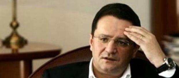George Maior ganditor dupa demisia sa. George Maior ganditor dupa demisia sa.