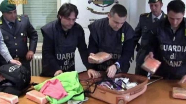 La droga sequestrata a Fiumicino alla Dama Bianca