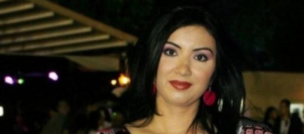 Adriana Bahmuteanu si francul elvetian Adriana Bahmuteanu si francul elvetian